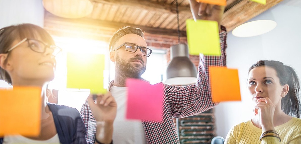 Cómo mejorar la Experiencia del Colaborador combinando Design Thinking, Employee Personas y el Employee Journey