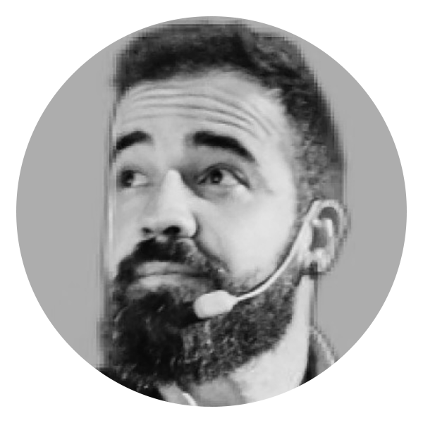 Manu Romero